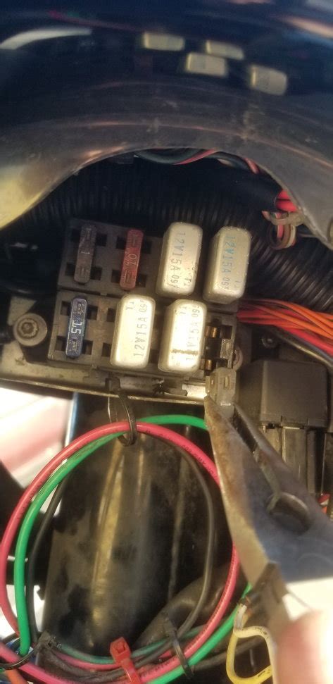 95 electra glide fuse box location|electra glide fuse panel.